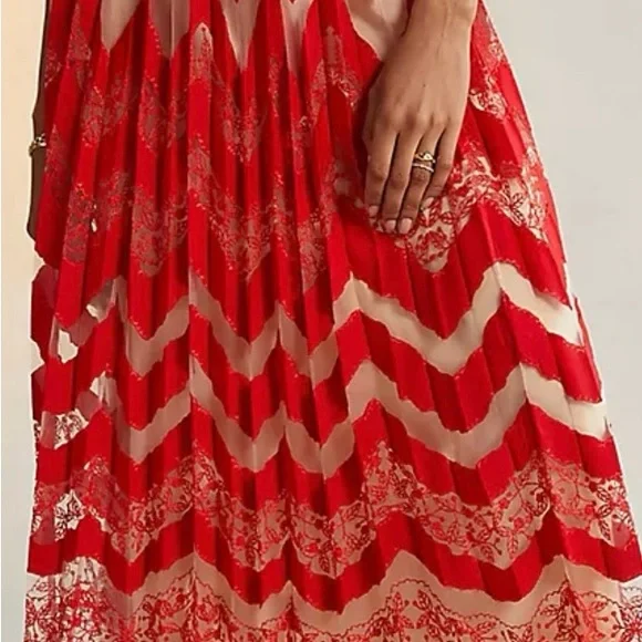 Anthropologie Red and White Pleated Midi Skirt - Picture 4 of 6